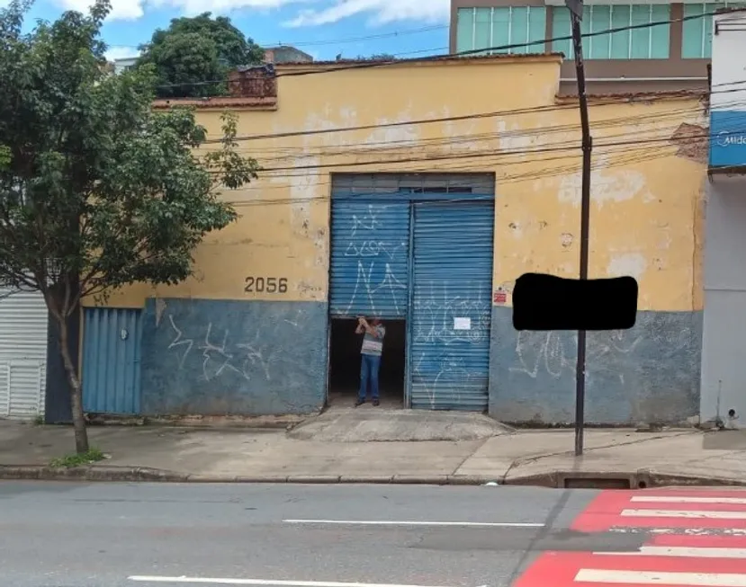 Foto 1 de Galpão/Depósito/Armazém para alugar, 360m² em Cachoeirinha, Belo Horizonte
