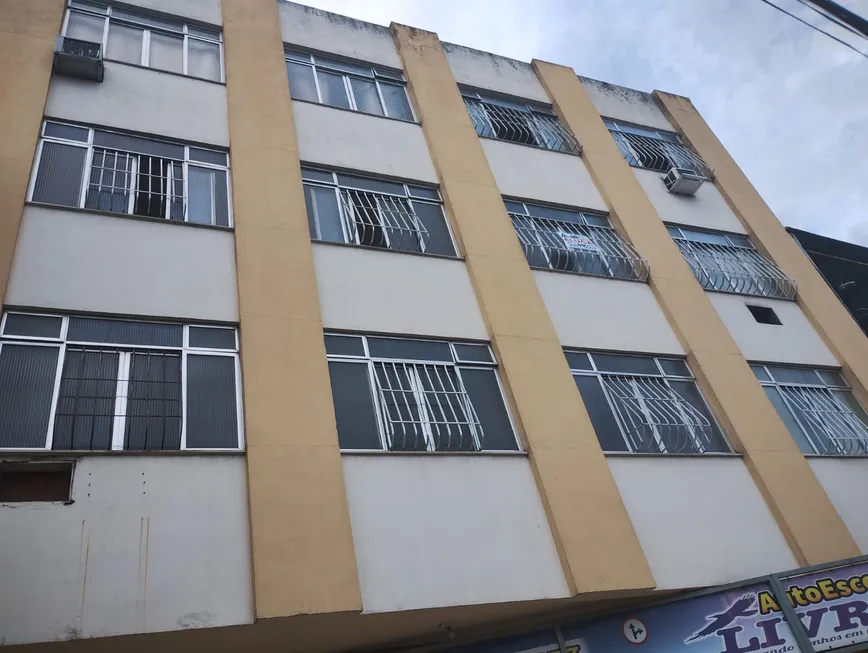 Foto 1 de Apartamento com 2 Quartos para alugar, 65m² em São Miguel, São Gonçalo