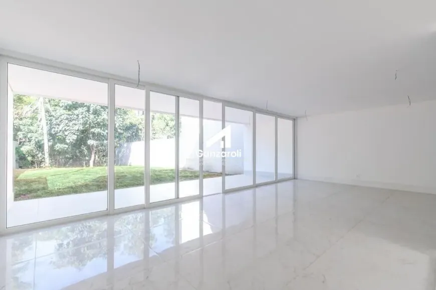 Foto 1 de Casa de Condomínio com 4 Quartos à venda, 707m² em Chácara Santo Antônio, São Paulo