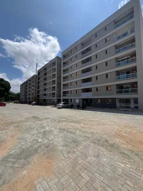 Foto 1 de Apartamento com 3 Quartos à venda, 72m² em Calhau, São Luís