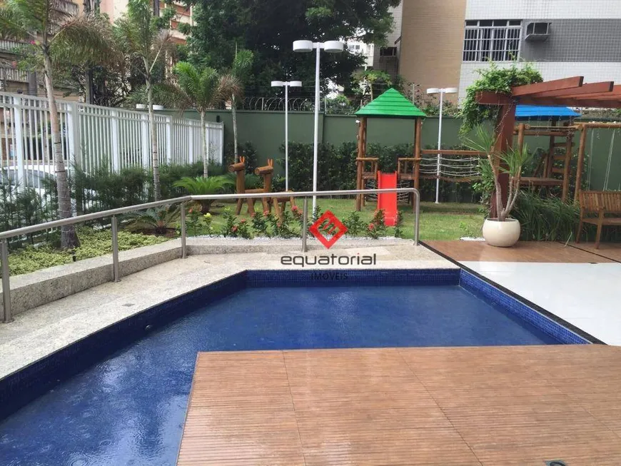 Foto 1 de Apartamento com 4 Quartos à venda, 244m² em Meireles, Fortaleza