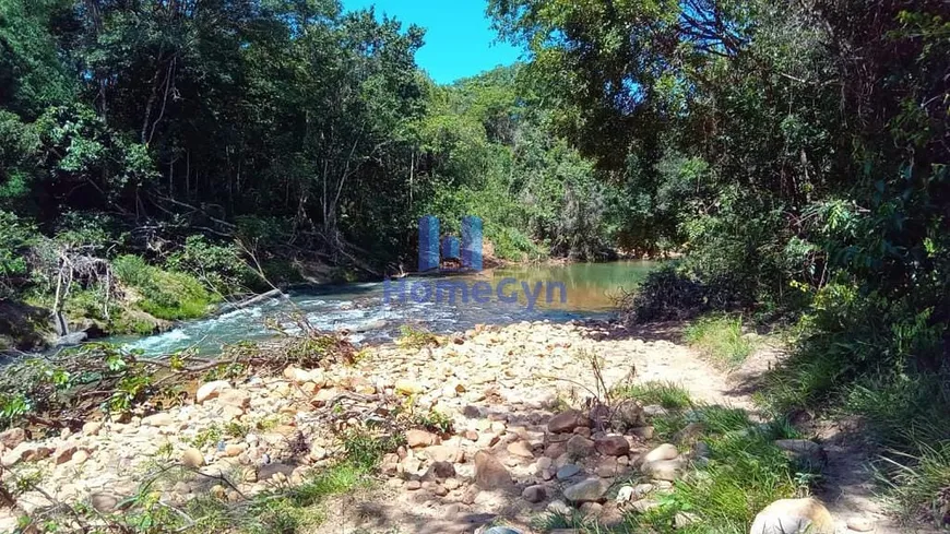 Foto 1 de Lote/Terreno à venda, 10m² em , Niquelândia