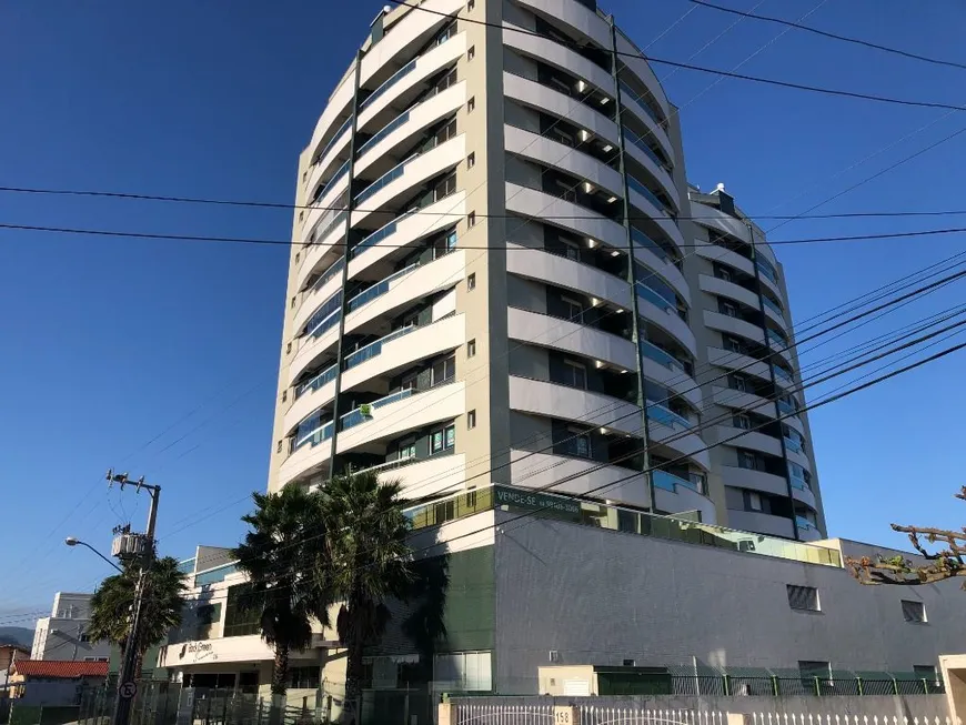 Foto 1 de Apartamento com 3 Quartos à venda, 142m² em Trindade, Florianópolis