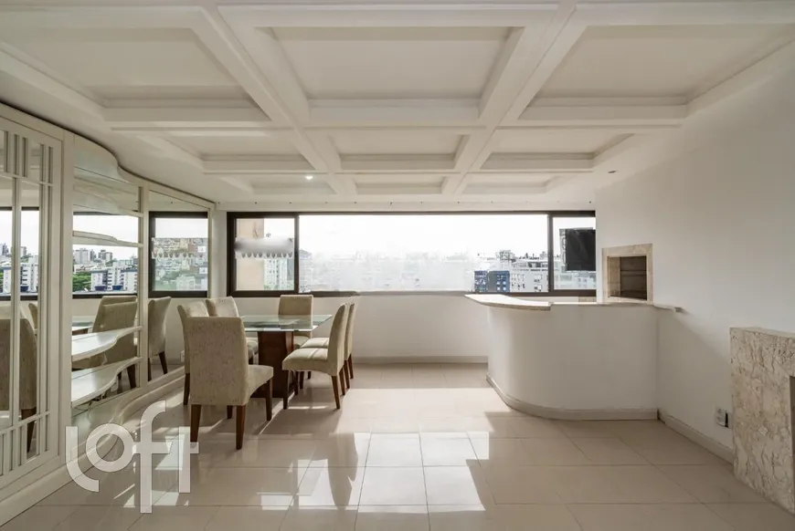 Foto 1 de Apartamento com 3 Quartos à venda, 93m² em Santana, Porto Alegre