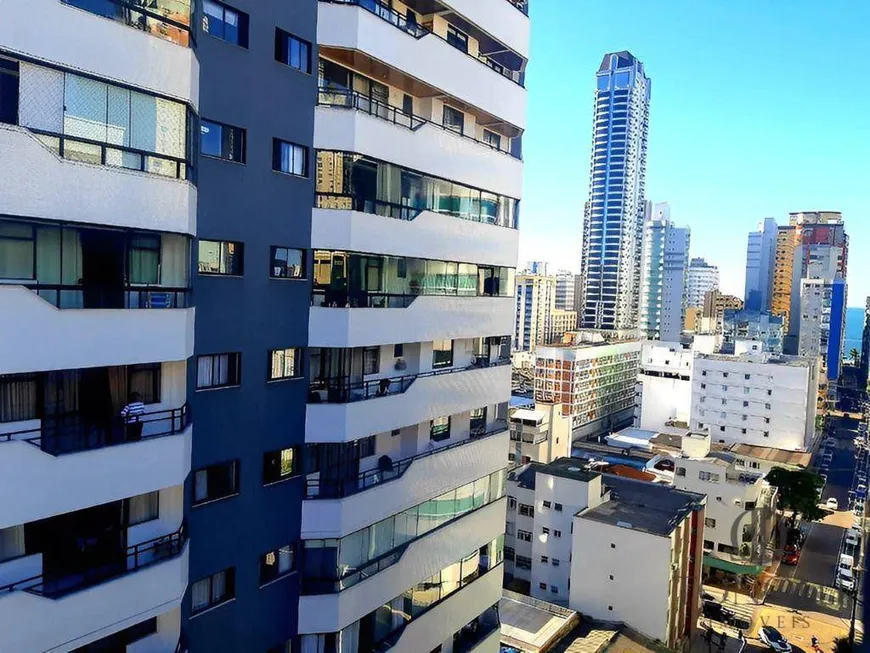 Foto 1 de Apartamento com 2 Quartos à venda, 130m² em Centro, Balneário Camboriú