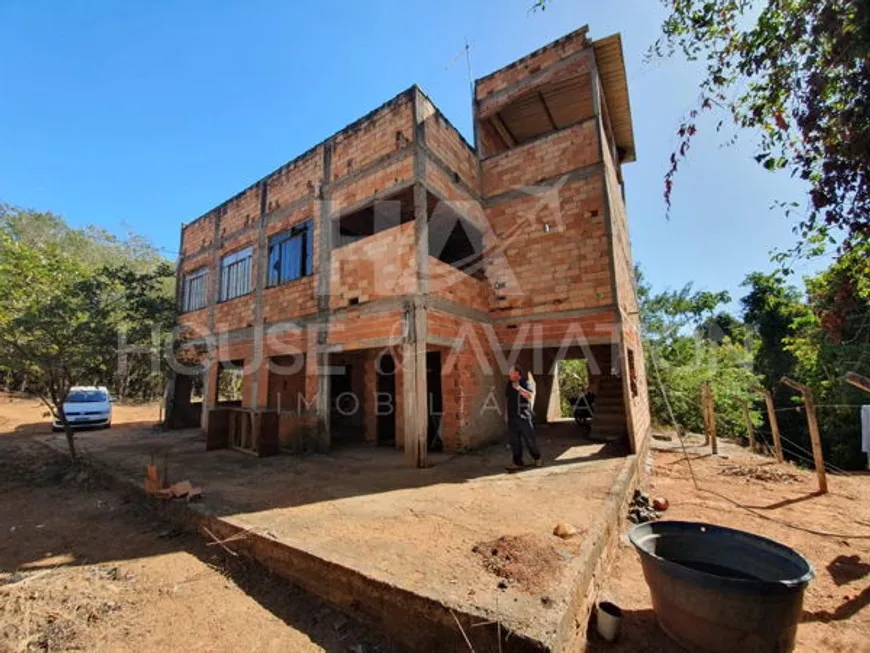 Foto 1 de Fazenda/Sítio com 4 Quartos à venda, 360m² em Sitios Olhos D agua, Senador Canedo