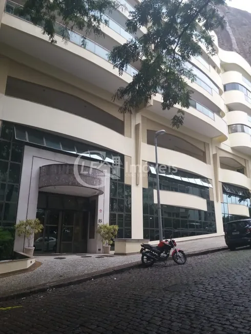 Foto 1 de Apartamento com 4 Quartos à venda, 201m² em Lagoa, Rio de Janeiro