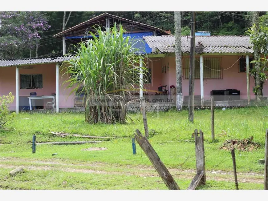 Foto 1 de Fazenda/Sítio com 4 Quartos à venda, 631m² em Vila Jurubatuba, São Bernardo do Campo