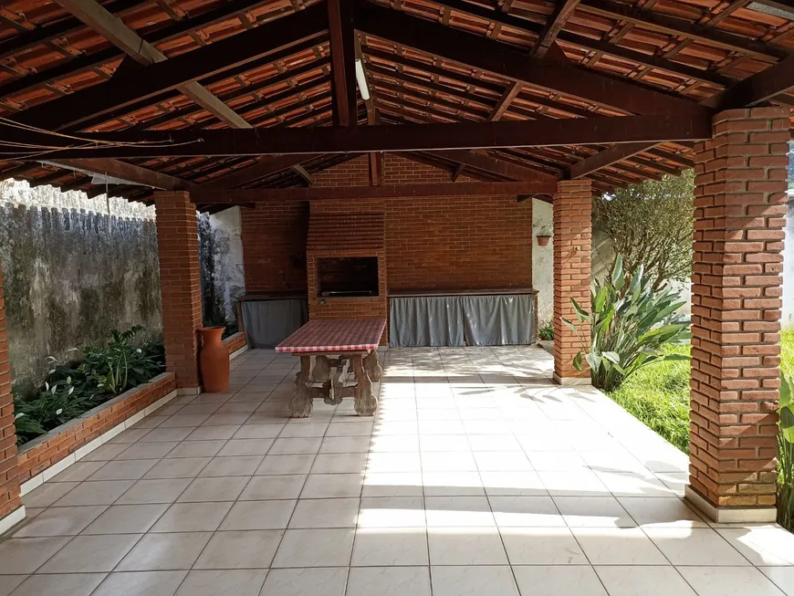 Foto 1 de Sobrado com 3 Quartos à venda, 462m² em Jardim Santa Maria, Jacareí