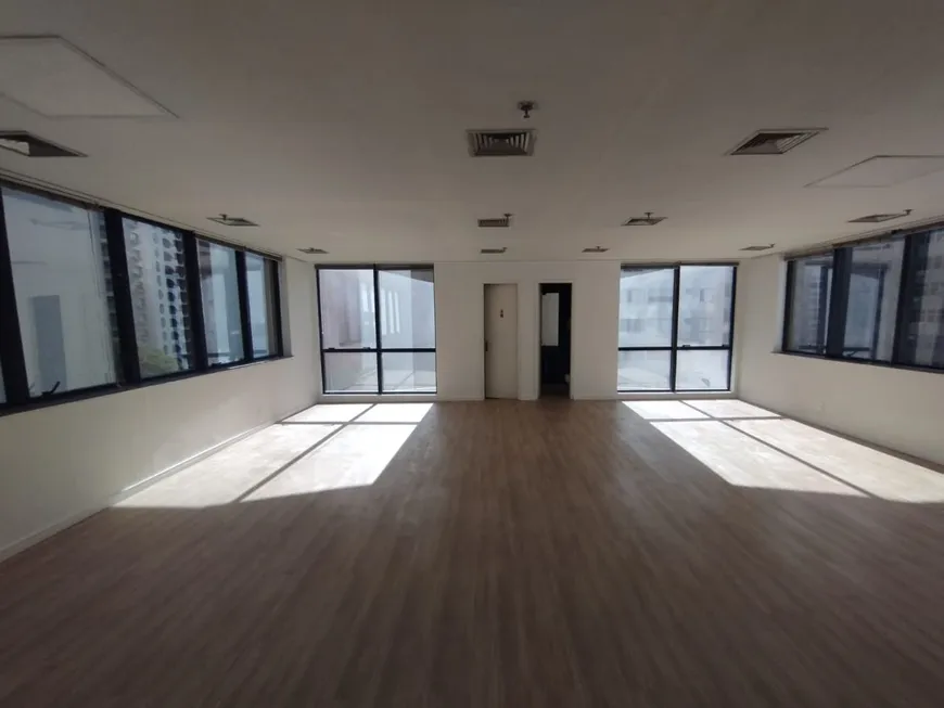 Foto 1 de Sala Comercial para alugar, 200m² em Jardim Paulista, São Paulo