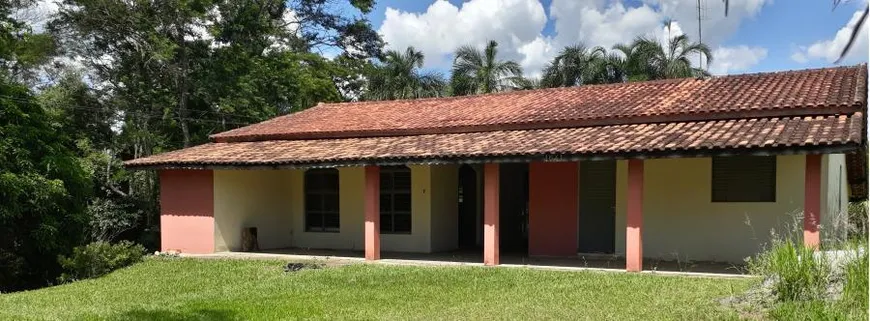 Foto 1 de Fazenda/Sítio com 2 Quartos à venda, 196m² em , Aracoiaba da Serra