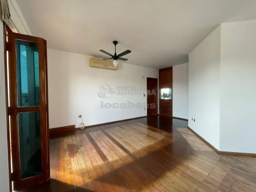 Foto 1 de Apartamento com 3 Quartos para alugar, 150m² em Centro, São José do Rio Preto