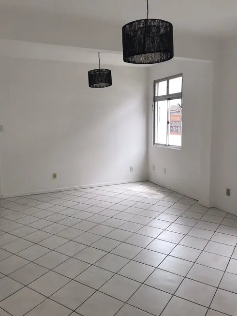 Foto 1 de Apartamento com 2 Quartos à venda, 65m² em Centro, Florianópolis