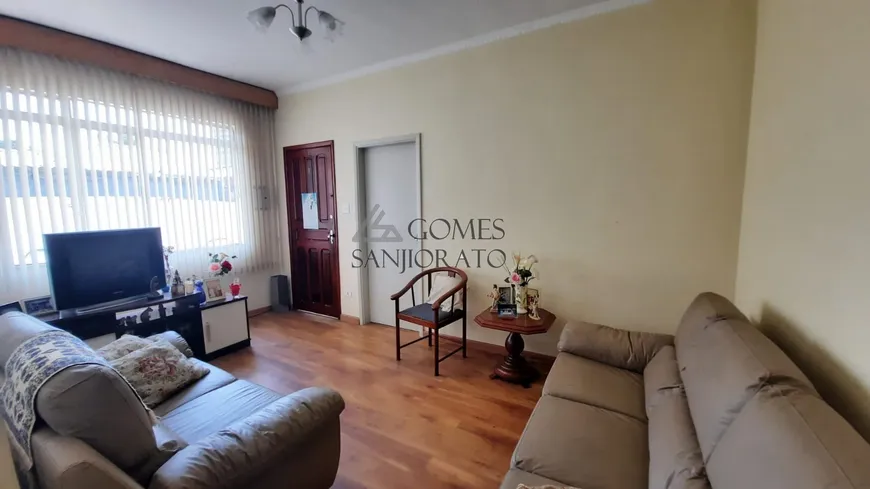 Foto 1 de Casa com 2 Quartos à venda, 426m² em Vila Bastos, Santo André