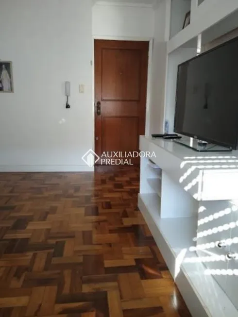 Foto 1 de Apartamento com 2 Quartos à venda, 59m² em Jardim Lindóia, Porto Alegre