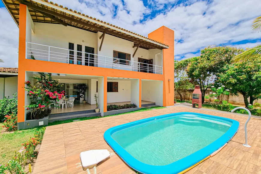Foto 1 de Casa de Condomínio com 3 Quartos à venda, 370m² em Barra do Jacuípe, Camaçari