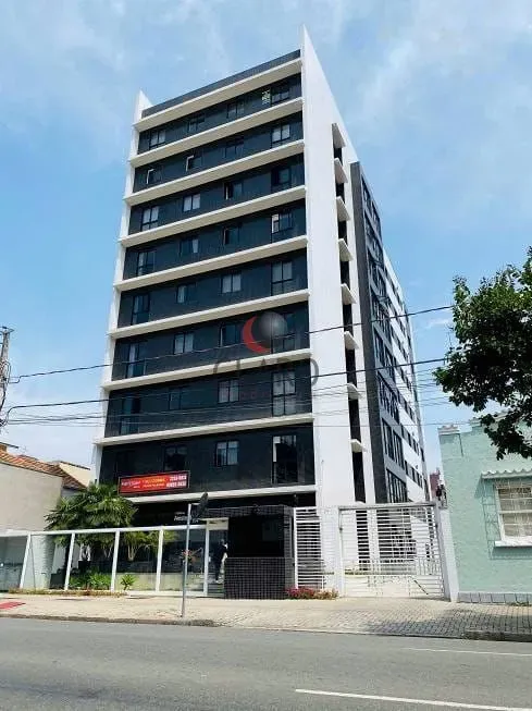 Foto 1 de Apartamento com 2 Quartos para alugar, 56m² em Mercês, Curitiba