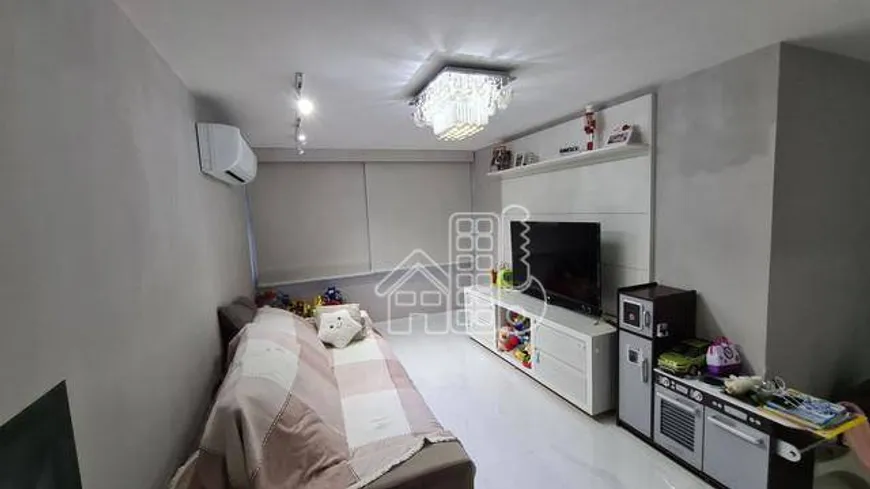 Foto 1 de Apartamento com 3 Quartos à venda, 130m² em Icaraí, Niterói