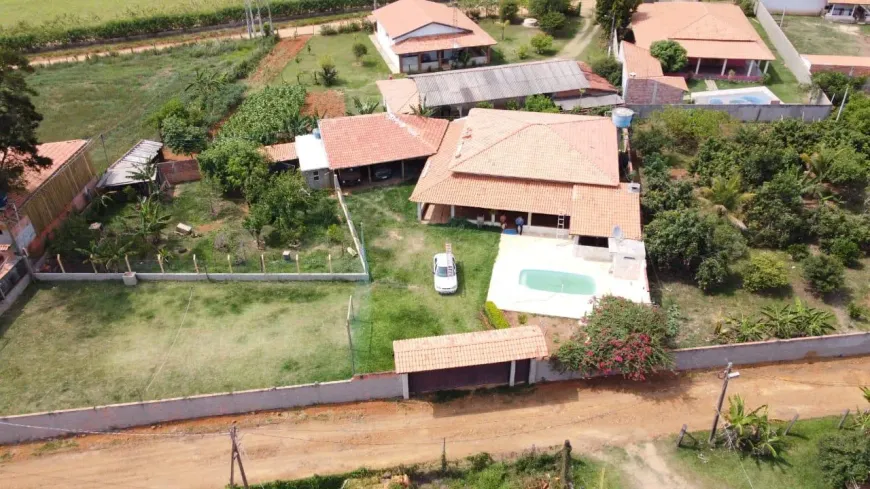 Foto 1 de Fazenda/Sítio com 3 Quartos à venda, 2060m² em Jardim Sao Francisco de Assis Parelheiros, São Paulo