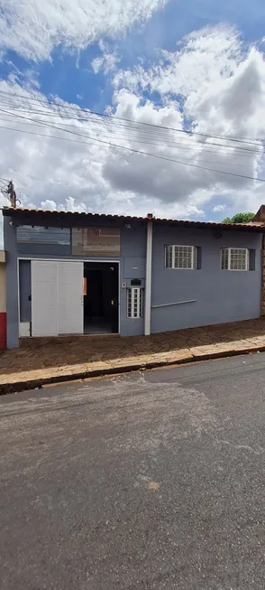 Foto 1 de Consultório para alugar, 150m² em Sumarezinho, Ribeirão Preto