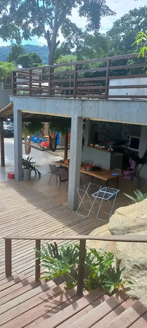 Foto 1 de Casa com 4 Quartos à venda, 400m² em Barra De Guaratiba, Rio de Janeiro