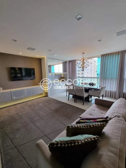 Foto 1 de Apartamento com 3 Quartos à venda, 84m² em Santa Mônica, Uberlândia