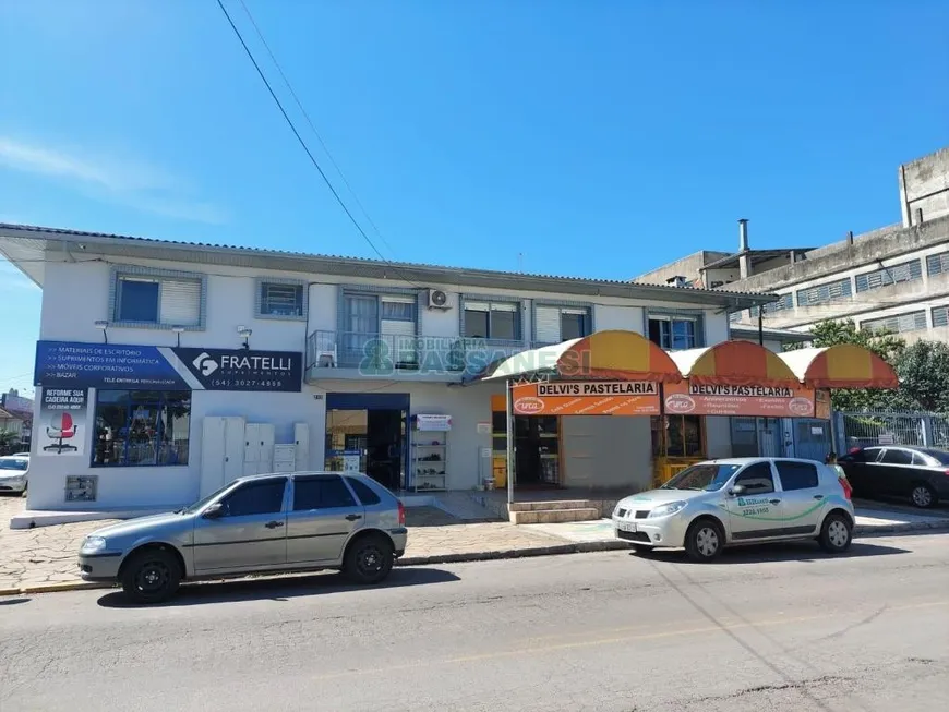 Foto 1 de Sala Comercial para alugar, 130m² em São José, Caxias do Sul