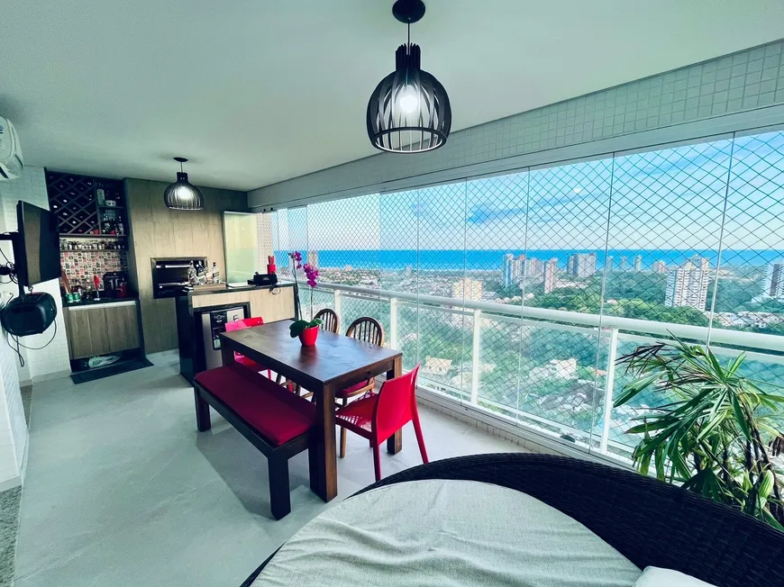 Foto 1 de Apartamento com 3 Quartos à venda, 130m² em Patamares, Salvador
