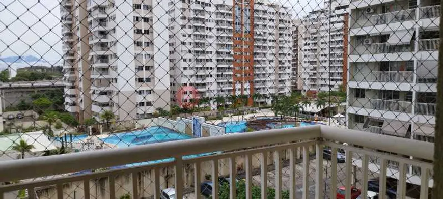 Foto 1 de Apartamento com 3 Quartos à venda, 73m² em Vicente de Carvalho, Rio de Janeiro
