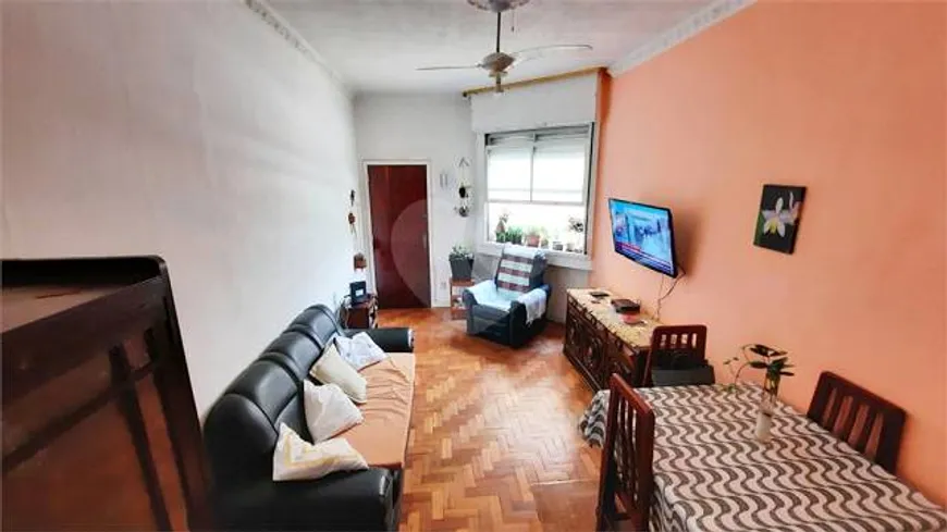 Foto 1 de Apartamento com 2 Quartos para venda ou aluguel, 77m² em Lapa, Rio de Janeiro