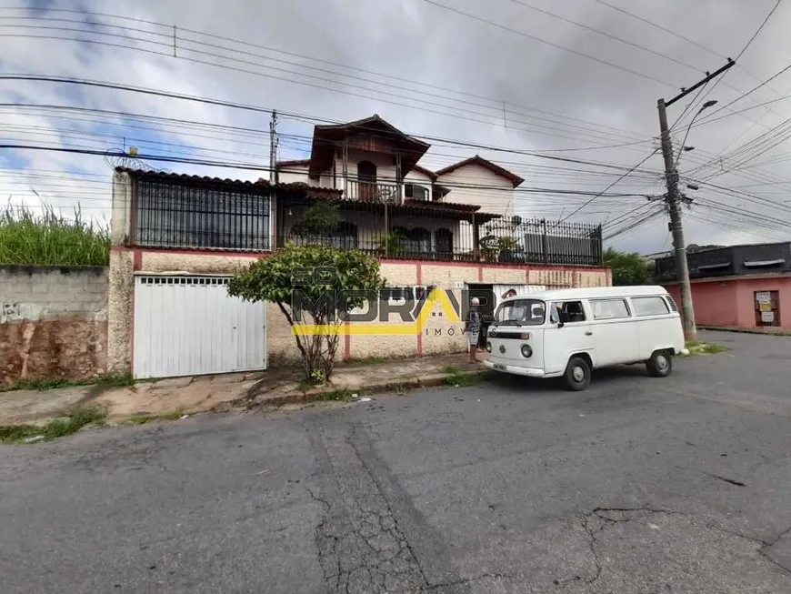 Foto 1 de Casa com 10 Quartos à venda, 337m² em Concórdia, Belo Horizonte