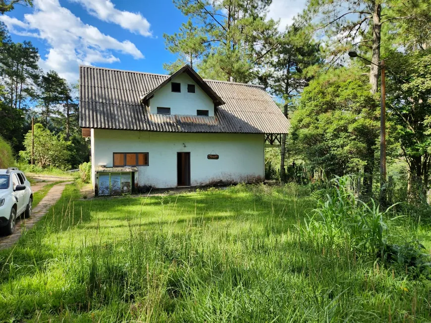 Foto 1 de Fazenda/Sítio com 4 Quartos à venda, 7500m² em Albuquerque, Teresópolis