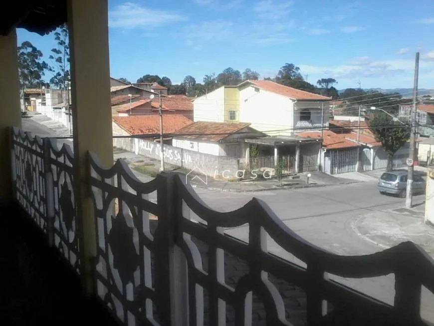 Foto 1 de Sobrado com 2 Quartos à venda, 150m² em Vila Menino Jesus, Caçapava