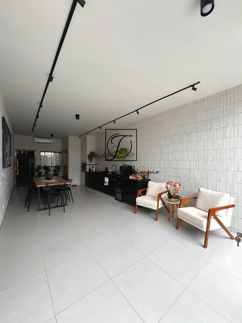 Foto 1 de Casa com 3 Quartos à venda, 128m² em Setor Campinas, Goiânia
