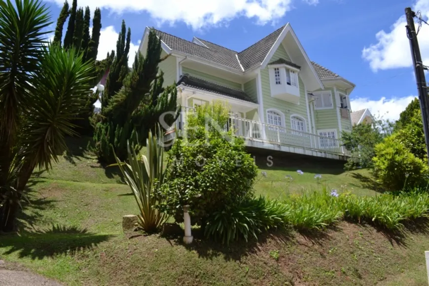 Foto 1 de Casa com 5 Quartos à venda, 300m² em , Campos do Jordão