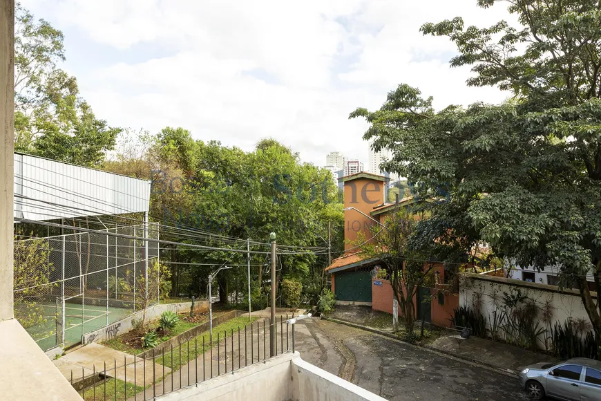 Foto 1 de Casa com 5 Quartos à venda, 350m² em Vila Madalena, São Paulo