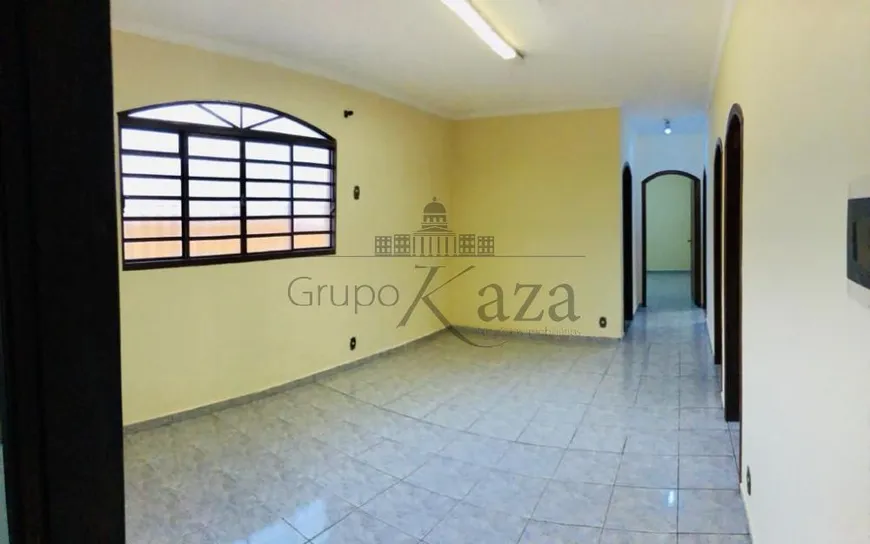 Foto 1 de Casa com 3 Quartos à venda, 215m² em Jardim Satélite, São José dos Campos