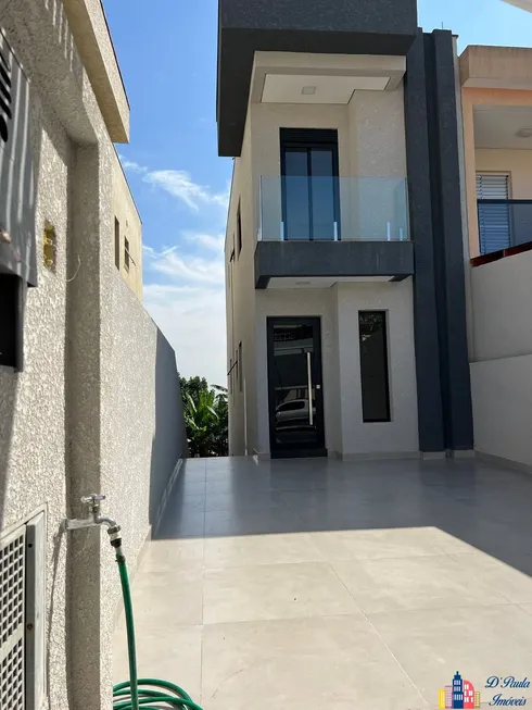 Foto 1 de Casa com 3 Quartos à venda, 220m² em Jardim Isaura, Santana de Parnaíba