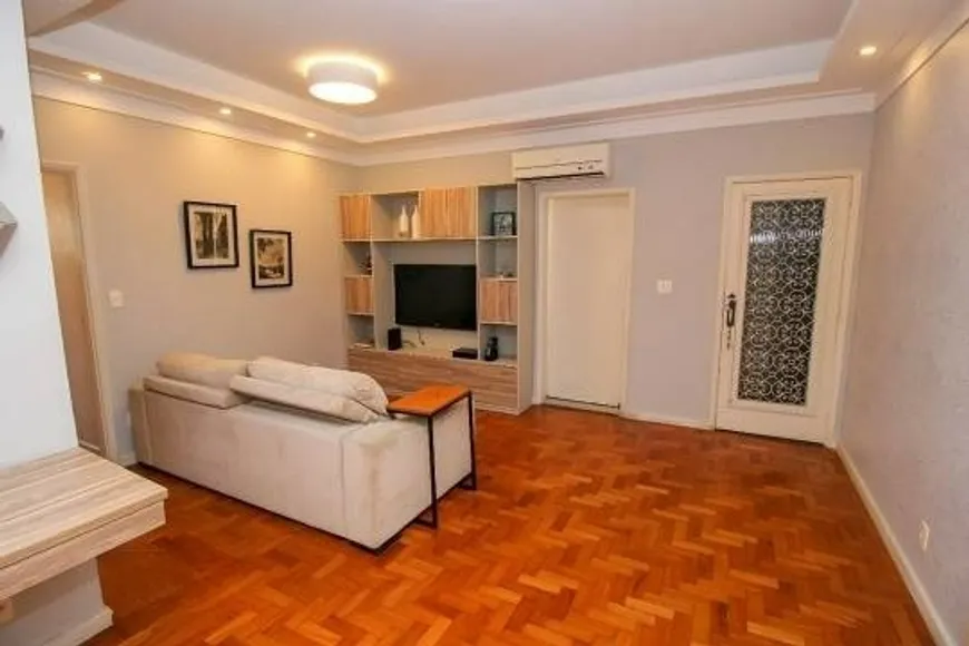 Foto 1 de Apartamento com 3 Quartos à venda, 112m² em Laranjeiras, Rio de Janeiro