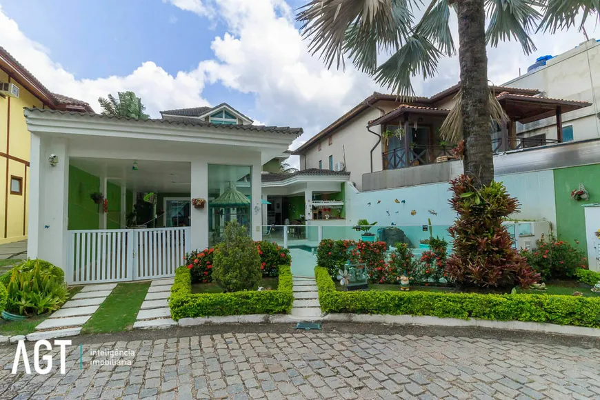 Foto 1 de Casa com 4 Quartos à venda, 280m² em Vargem Grande, Rio de Janeiro