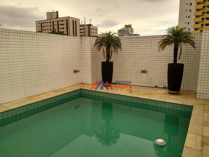 Foto 1 de Sobrado com 5 Quartos para venda ou aluguel, 300m² em Boqueirão, Santos