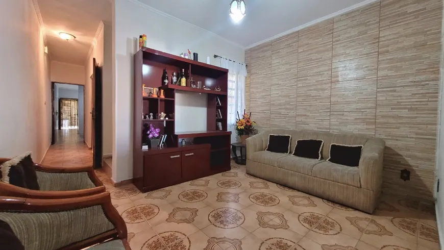 Foto 1 de Casa com 4 Quartos à venda, 261m² em Parque Novo Oratorio, Santo André