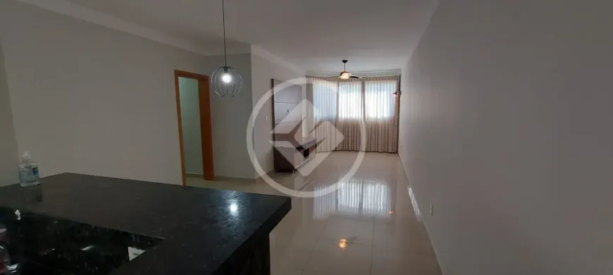 Foto 1 de Apartamento com 3 Quartos para alugar, 97m² em Tabajaras, Uberlândia