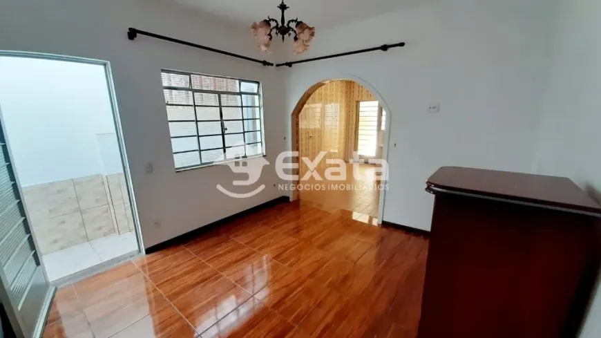 Foto 1 de Casa com 2 Quartos à venda, 93m² em Vila Assis, Sorocaba