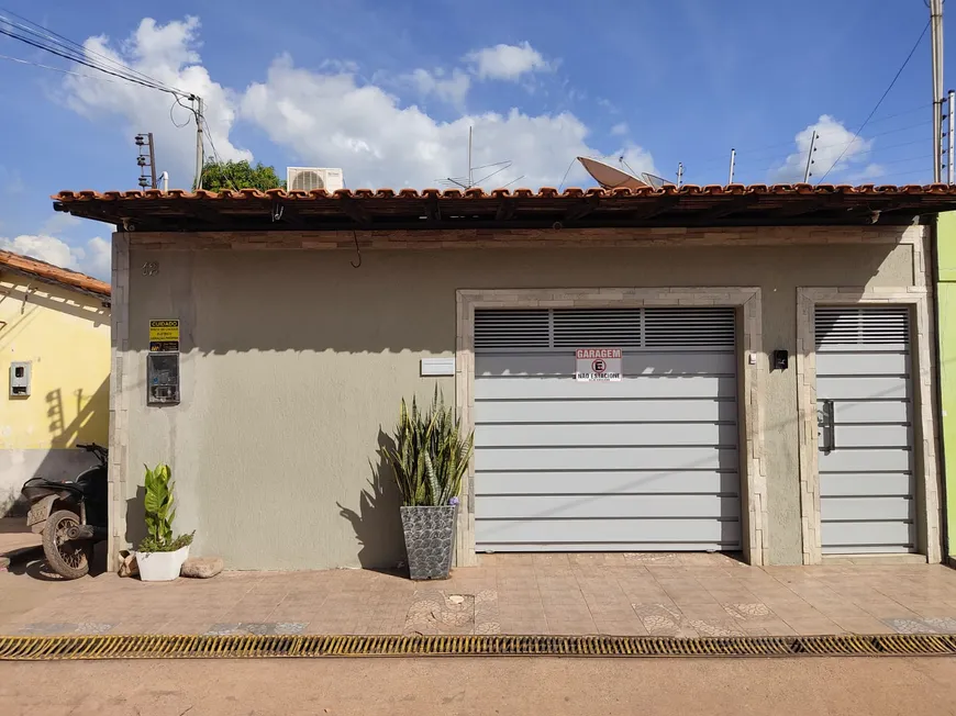 Foto 1 de Casa com 4 Quartos à venda, 233m² em Bacuri, Imperatriz