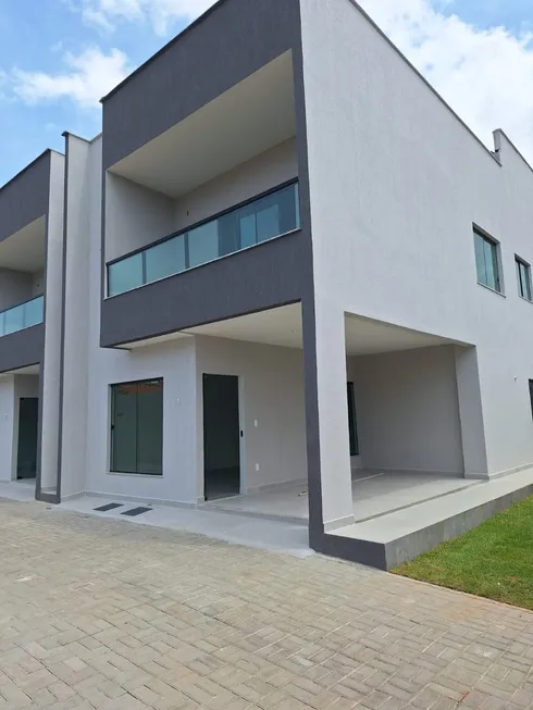 Foto 1 de Casa com 4 Quartos à venda, 168m² em Pitangueiras, Lauro de Freitas