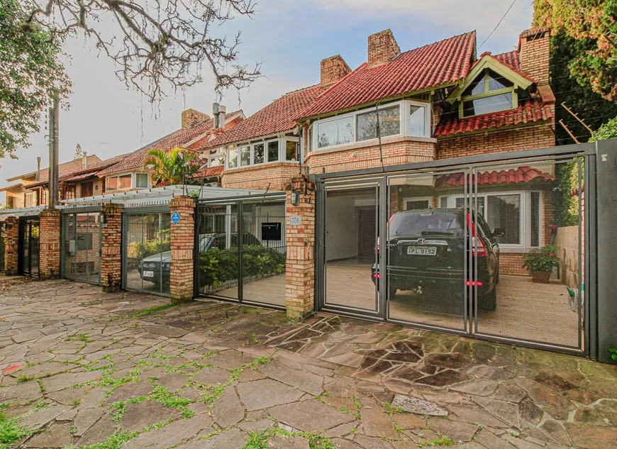 Foto 1 de Casa de Condomínio com 3 Quartos à venda, 178m² em Tristeza, Porto Alegre