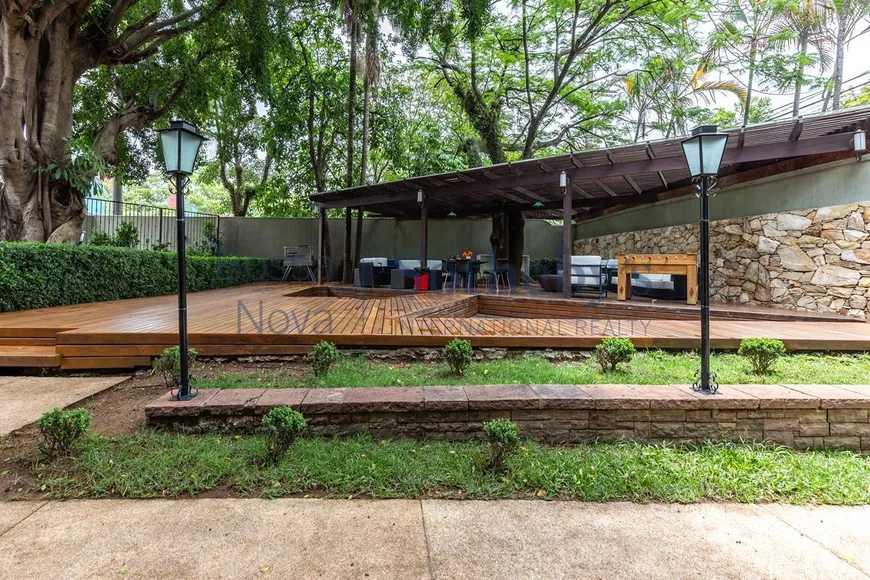 Foto 1 de Casa com 5 Quartos à venda, 434m² em Vila Nova Conceição, São Paulo