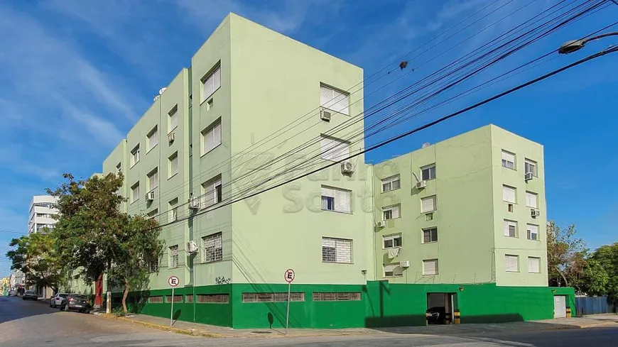 Foto 1 de Apartamento com 2 Quartos à venda, 76m² em Centro, Pelotas