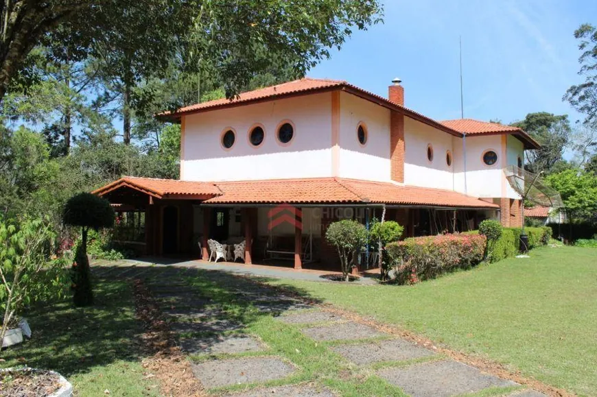 Foto 1 de Fazenda/Sítio com 9 Quartos à venda, 680m² em Verava, Ibiúna